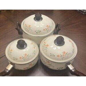 Countryside Enamel Stock Pot 2 Qt w/Lid And Two Saucepans Vintage, JMP